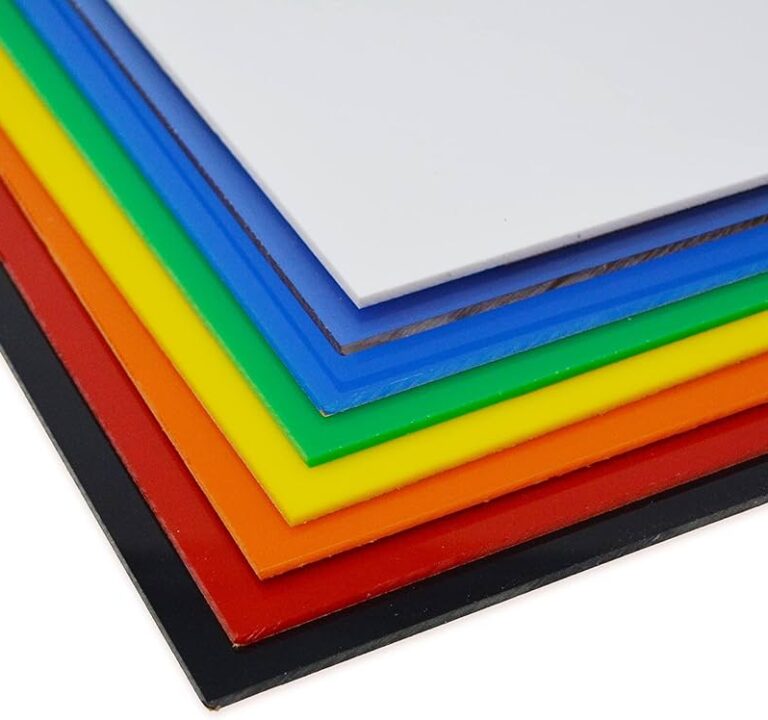 کاربردهای پلکسیگلاس در صنعت خودرو